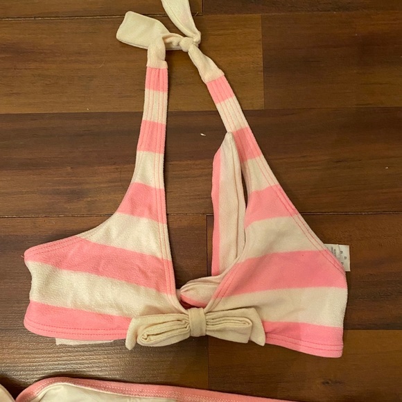 Doesn’t fit me anymore. - Picture 3 of 7